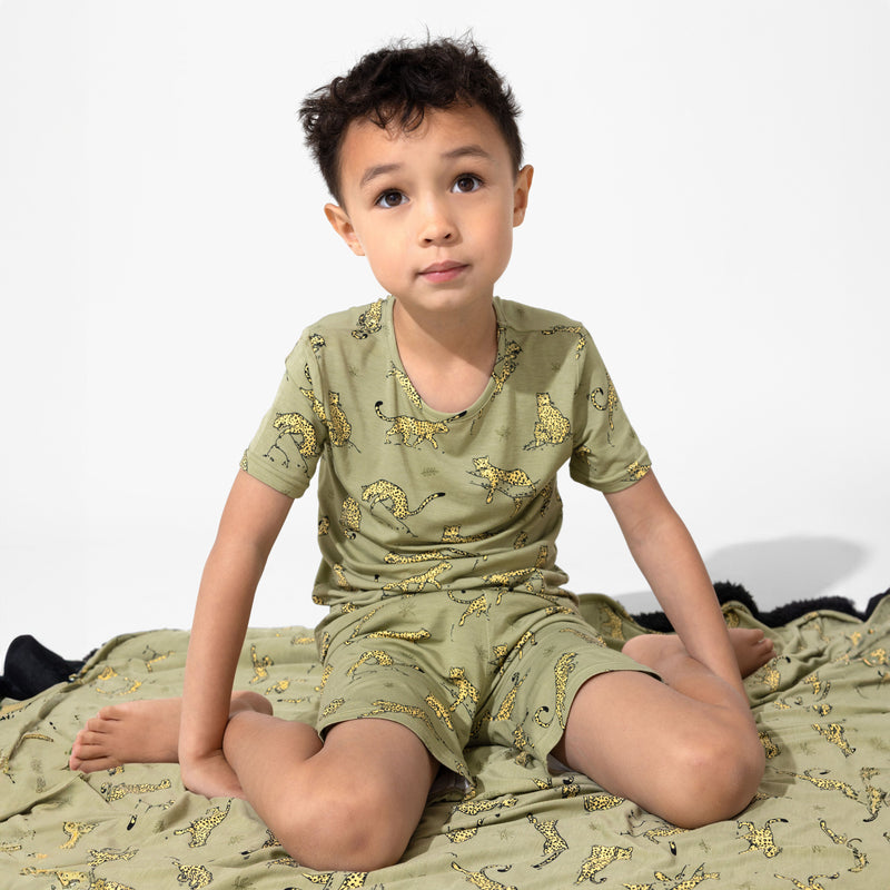 بطانية شيربا من الخيزران بنقشة جلد النمر من سيج آند سبوتس