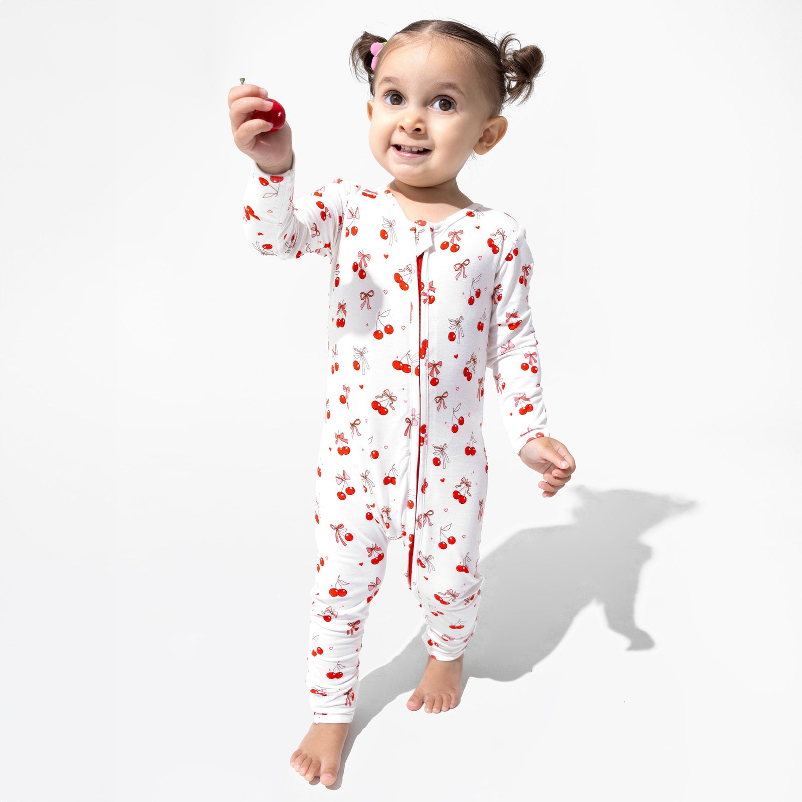 شبشب قدم قابل للتحويل من الخيزران بتصميم الكرز على القمة