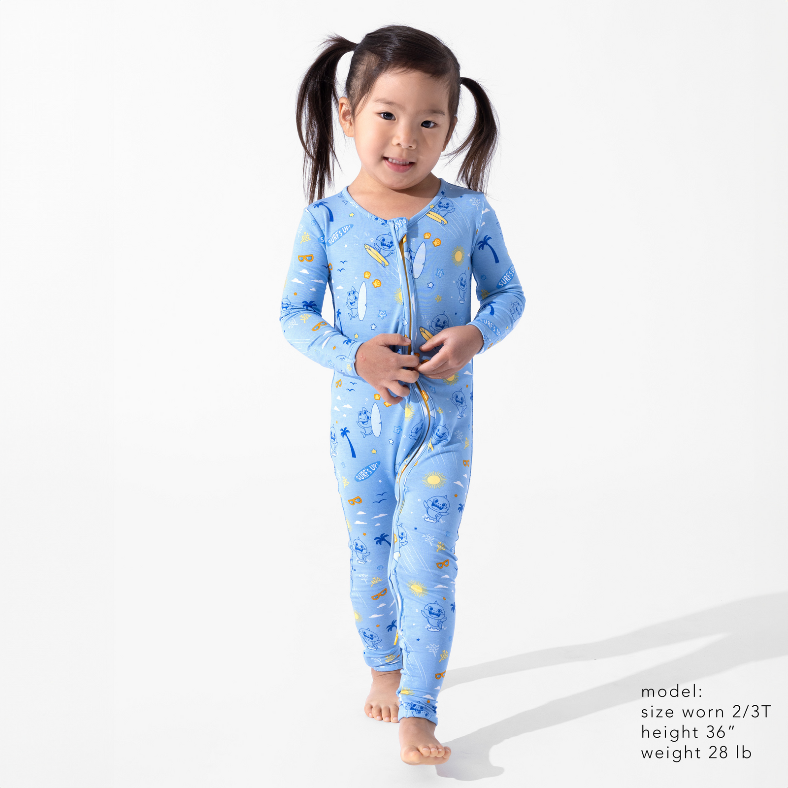 حذاء رياضي قابل للتحويل من الخيزران بتصميم بيبي شارك سيرف