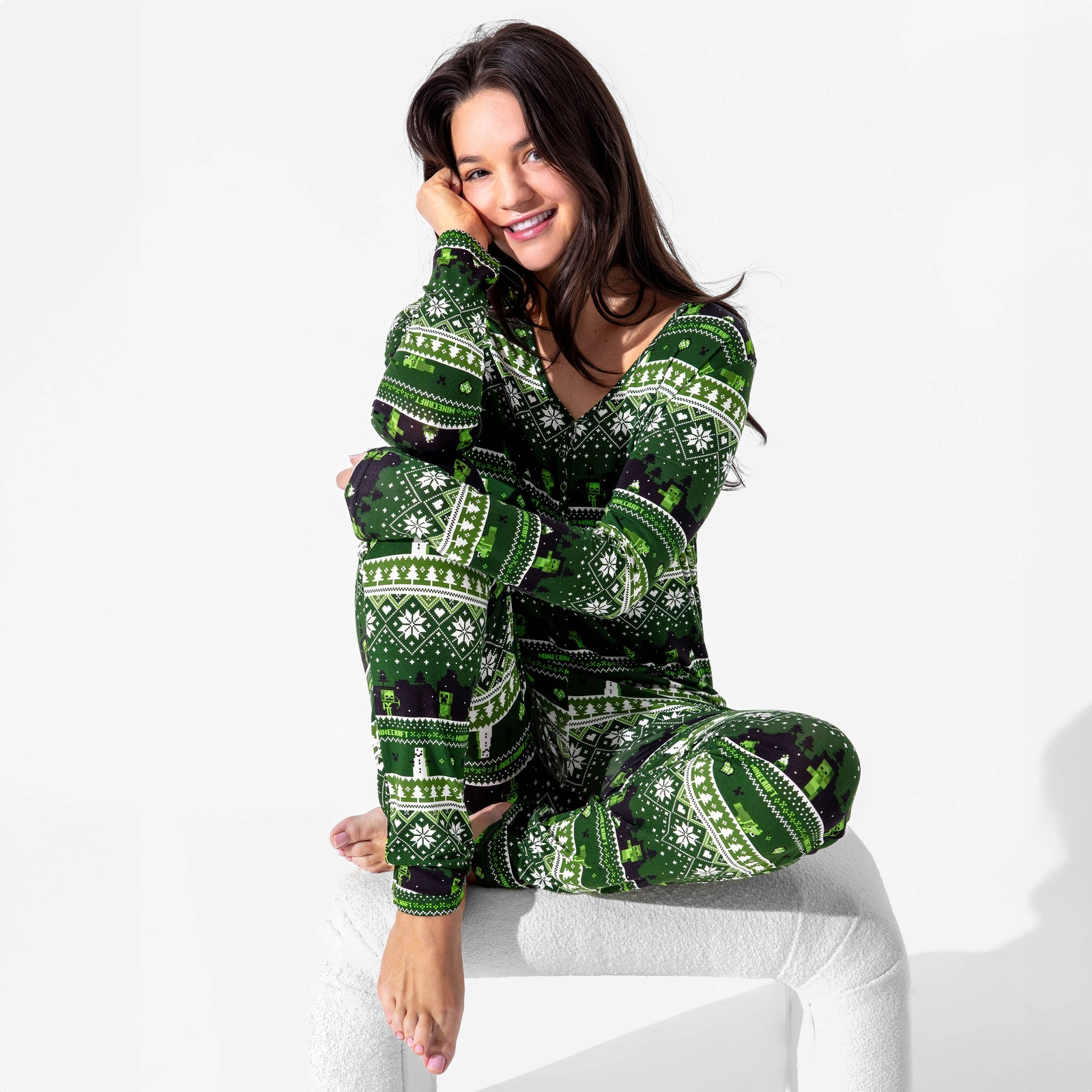 Minecraft Creeper Holiday Bamboo Women's Pajama Set